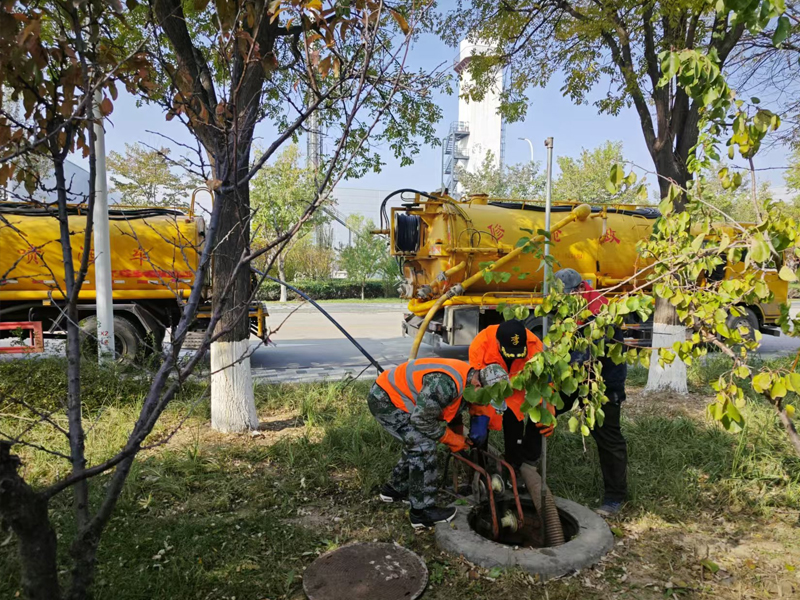 钟阜路厂区管道清洗